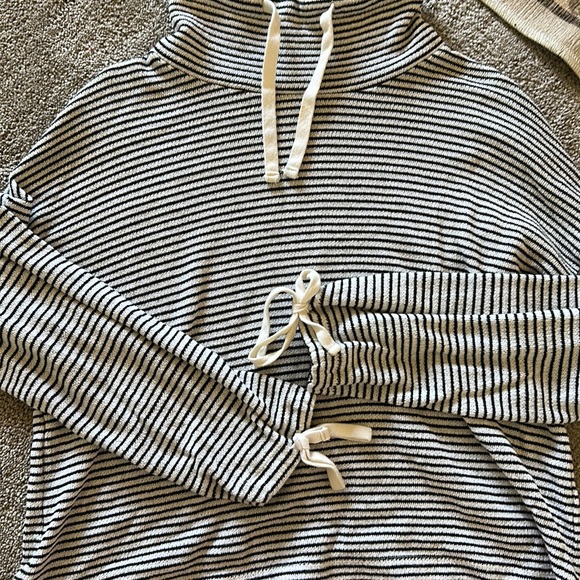 Miles by Madewell Drawstring Striped Top - Picture 3 of 3